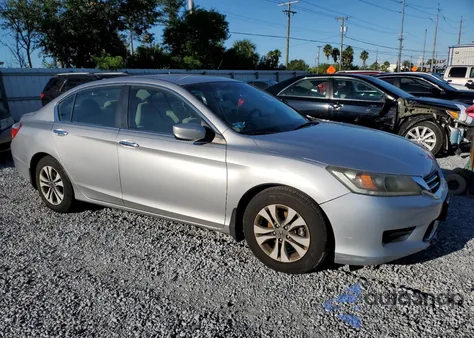 2015 Honda Accord Lx из США, поврежденный, VIN 1HGCR2F36FA173719